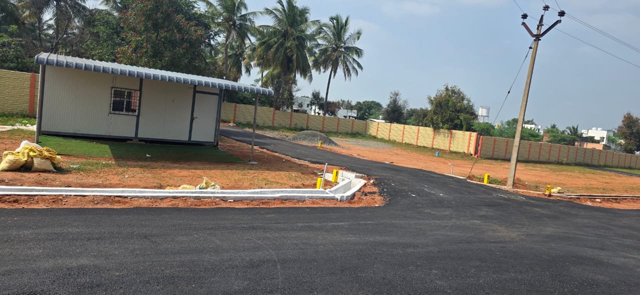 Commercial plot
